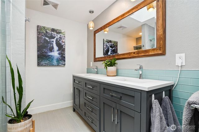 12213 53rd Avenue SE, Everett, WA 98208