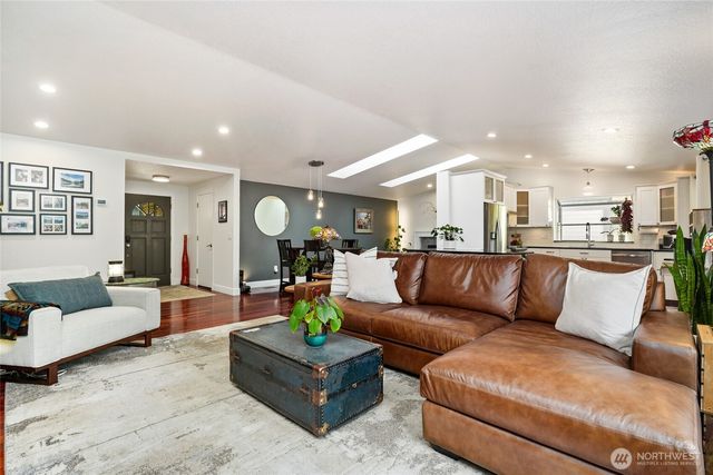 12213 53rd Avenue SE, Everett, WA 98208