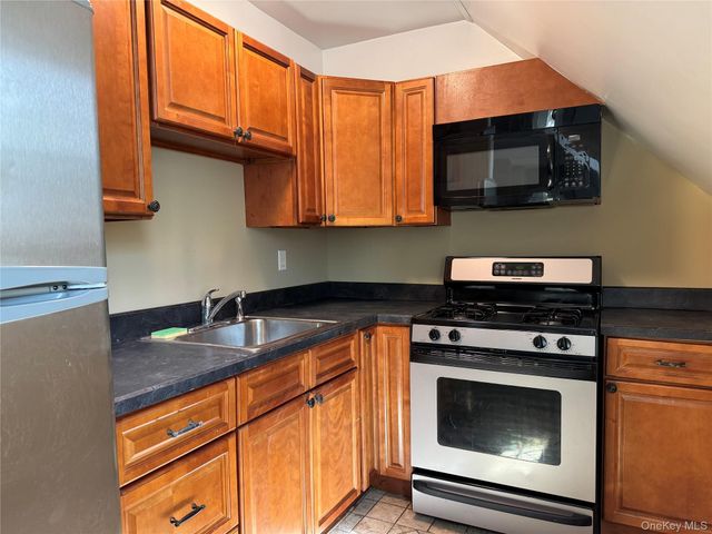 646 Main Street 2, Sparkill, NY 10976