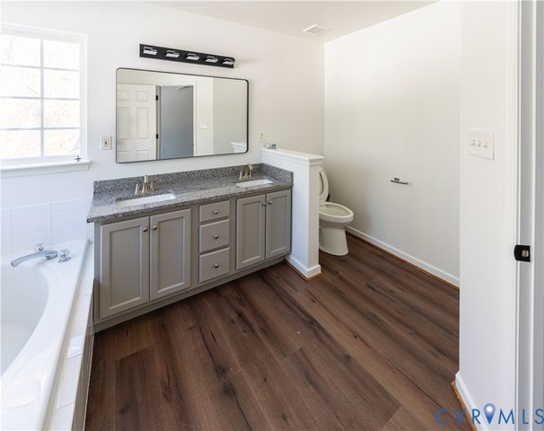 3107 Friars Walk Ln, Glen Allen, VA 23059