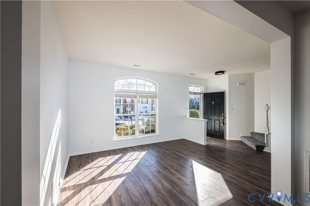 3107 Friars Walk Ln, Glen Allen, VA 23059