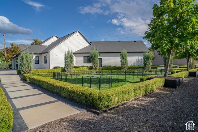 1178 E LESTER DR, South Weber, UT 84405