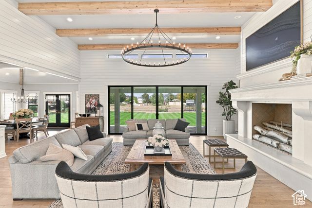 1178 E LESTER DR, South Weber, UT 84405