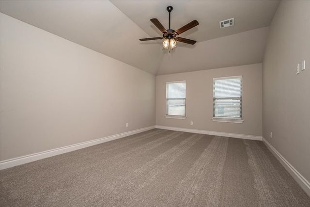 2001 W Crossbow Way, Mustang, OK 73064