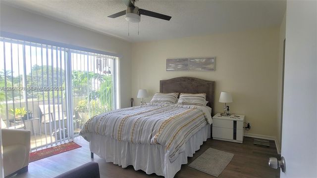 2200 Park Ln 302, Hollywood, FL 33021