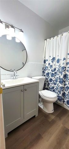 2200 Park Ln 302, Hollywood, FL 33021