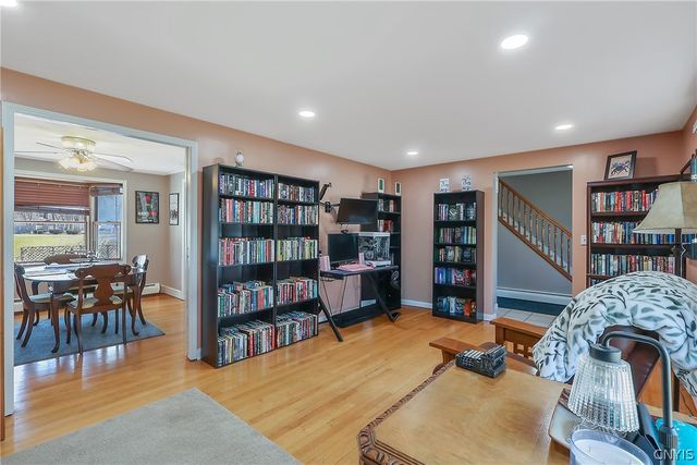 120 Brookview Lane, Salina, NY 13088