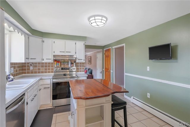 120 Brookview Lane, Salina, NY 13088