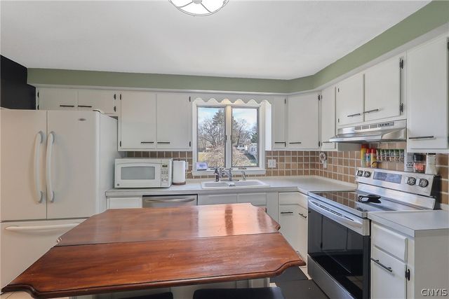 120 Brookview Lane, Salina, NY 13088