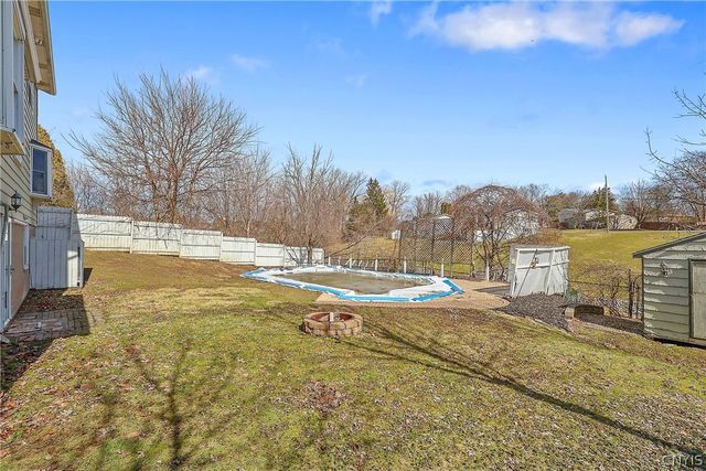 120 Brookview Lane, Salina, NY 13088