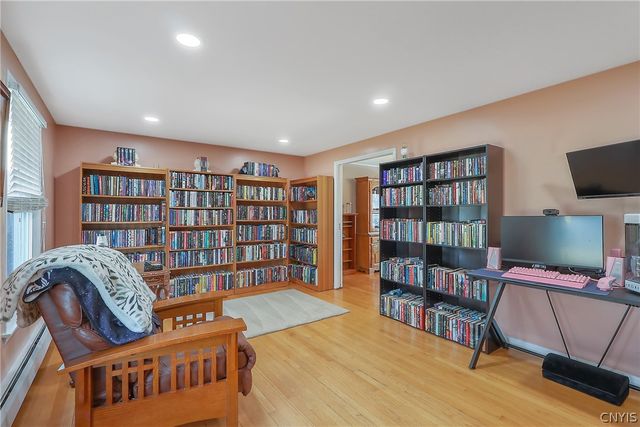 120 Brookview Lane, Salina, NY 13088