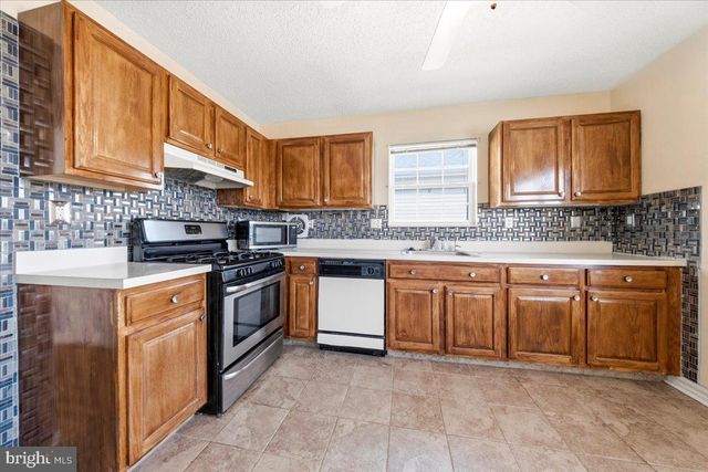 662 BARBADOS DR, Williamstown, NJ 08094