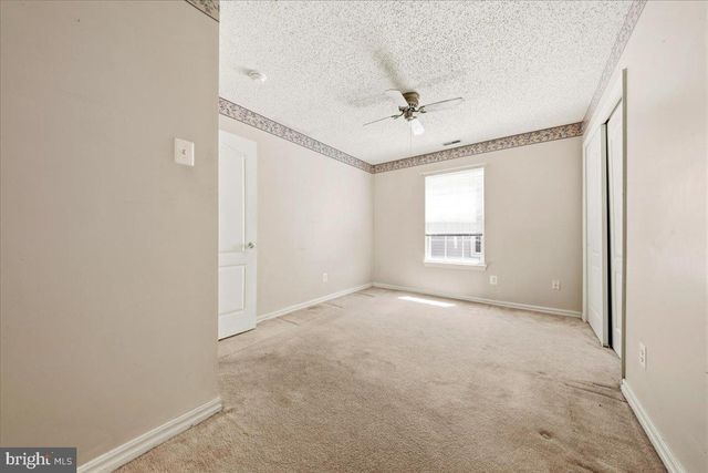 662 BARBADOS DR, Williamstown, NJ 08094
