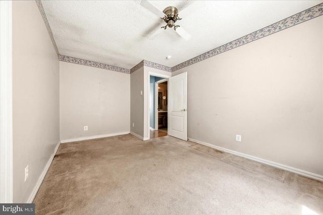 662 BARBADOS DR, Williamstown, NJ 08094
