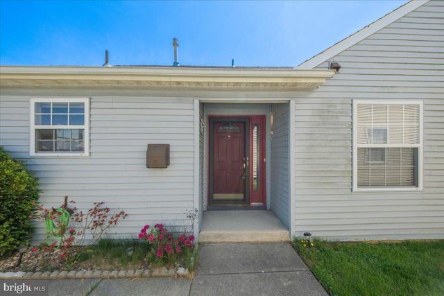662 BARBADOS DR, Williamstown, NJ 08094