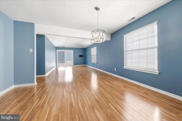662 BARBADOS DR, Williamstown, NJ 08094