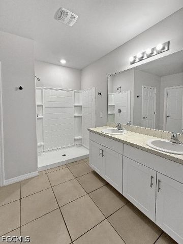 8458 Blackberry RD, Fort Myers, FL 33967