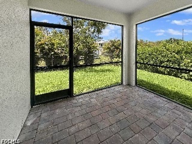 8458 Blackberry RD, Fort Myers, FL 33967