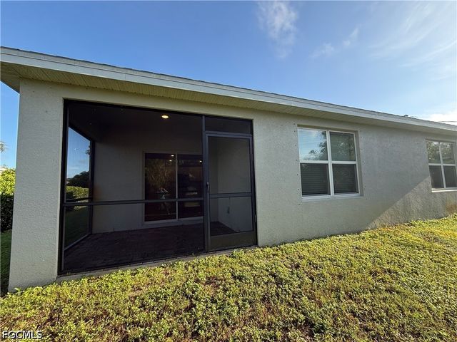 8458 Blackberry RD, Fort Myers, FL 33967
