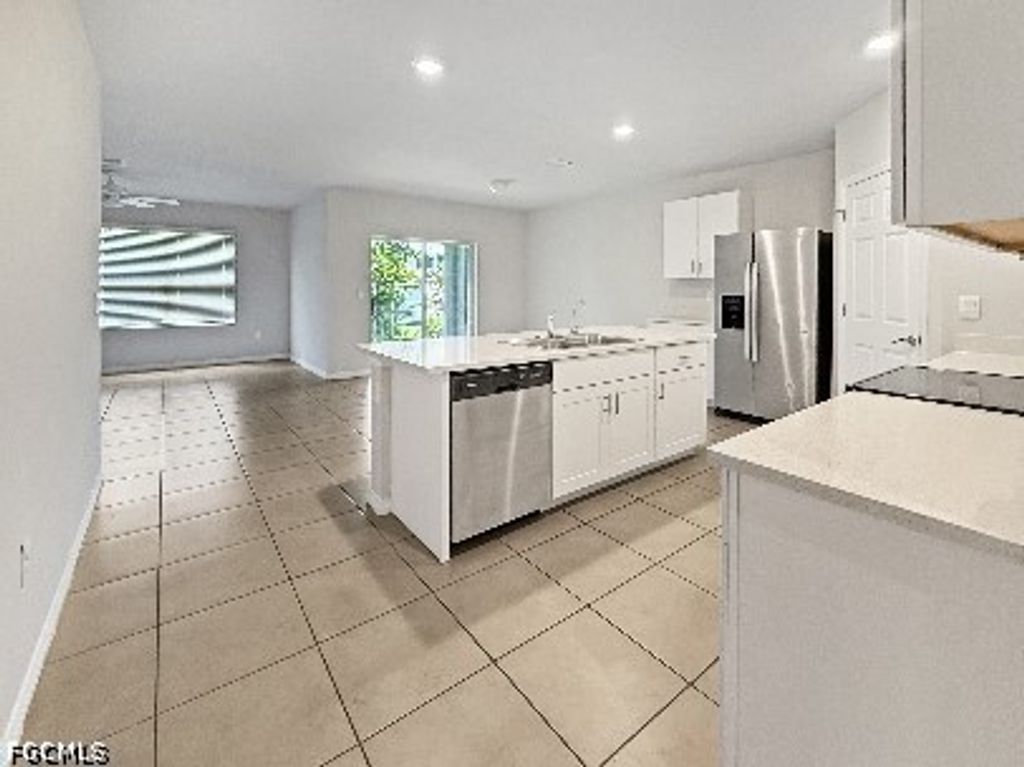 8458 Blackberry RD, Fort Myers, FL 33967