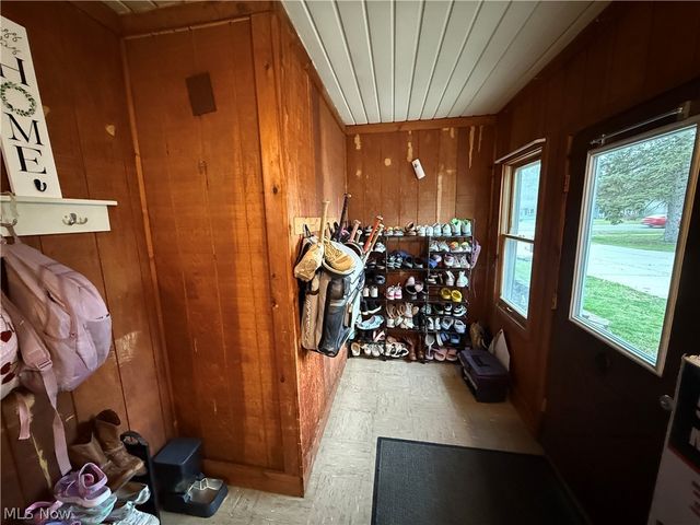 7145 Lakeshore Boulevard, Mentor, OH 44060