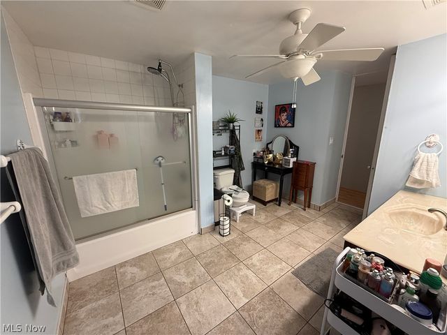 7145 Lakeshore Boulevard, Mentor, OH 44060