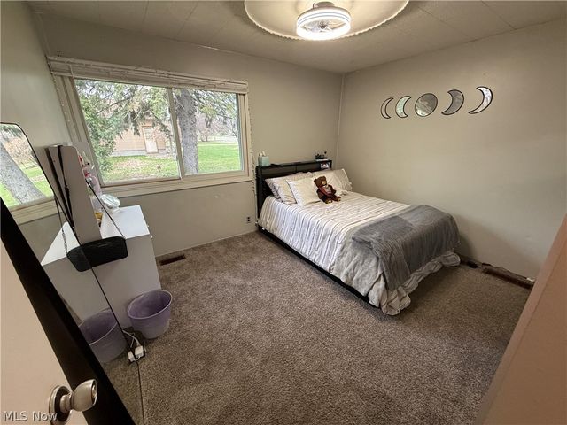 7145 Lakeshore Boulevard, Mentor, OH 44060