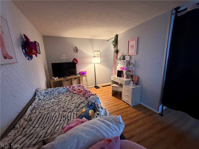 7145 Lakeshore Boulevard, Mentor, OH 44060