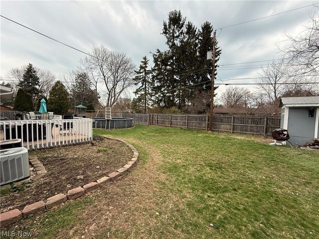 7145 Lakeshore Boulevard, Mentor, OH 44060