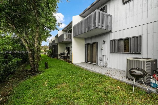 1634 N 15th Ter, Hollywood, FL 33020