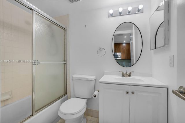 1634 N 15th Ter, Hollywood, FL 33020