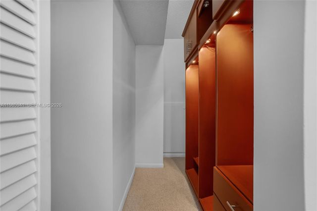 1634 N 15th Ter, Hollywood, FL 33020