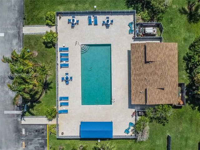 1634 N 15th Ter, Hollywood, FL 33020