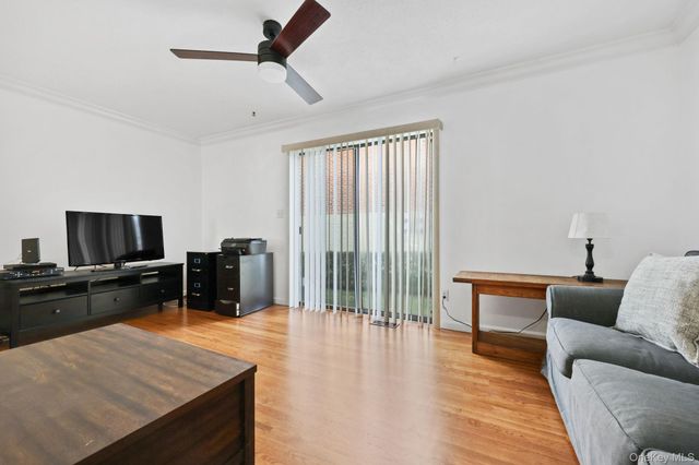 14 Harold Avenue 4, Greenwich, CT 06830