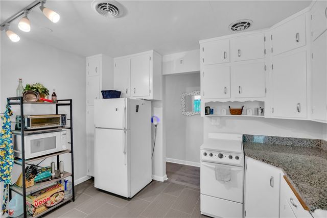 2146 18th Avenue, Vero Beach, FL 32960