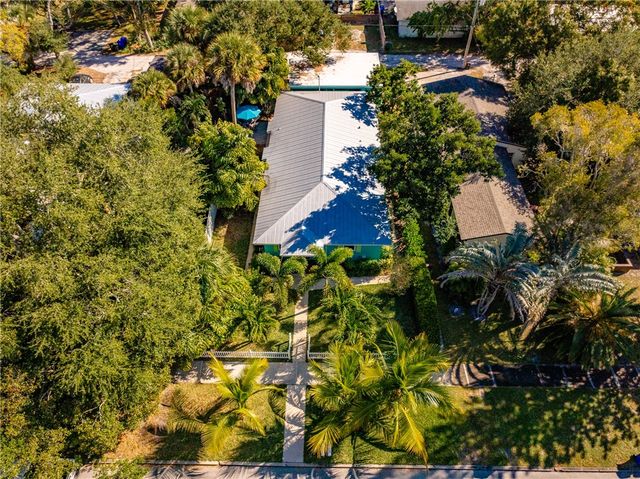 2146 18th Avenue, Vero Beach, FL 32960