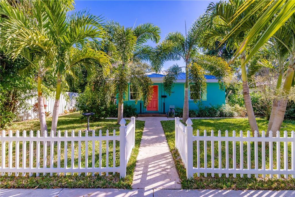 2146 18th Avenue, Vero Beach, FL 32960