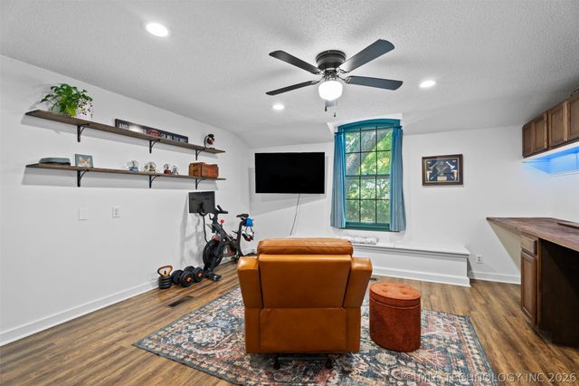 600 Cherry Lane, Bartlesville, OK 74003