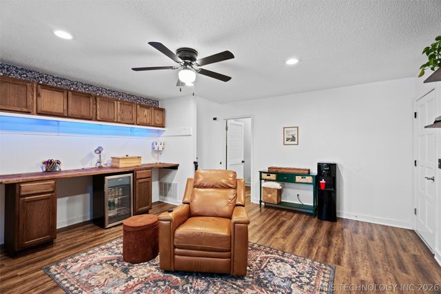 600 Cherry Lane, Bartlesville, OK 74003