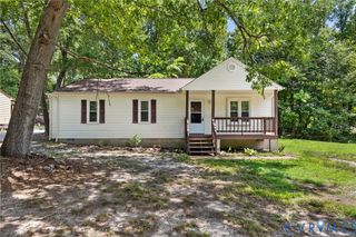 4413 Bridgewood Rd, Midlothian, VA 23112