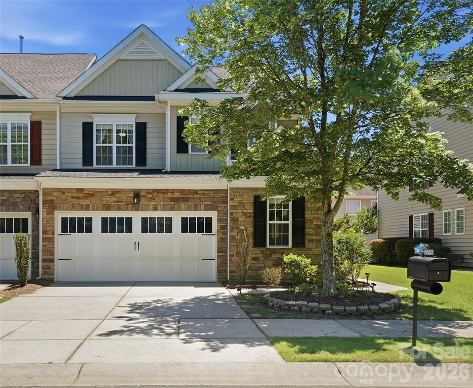 12226 Red Rust Lane, Charlotte, NC 28277