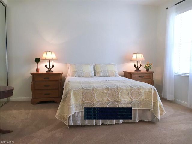 8047 Sorrento LN, Naples, FL 34114