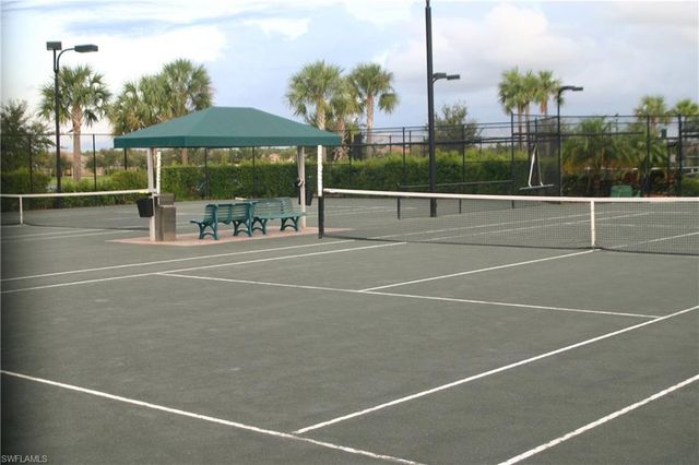 8047 Sorrento LN, Naples, FL 34114