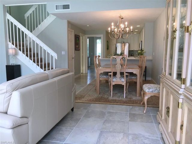 8047 Sorrento LN, Naples, FL 34114