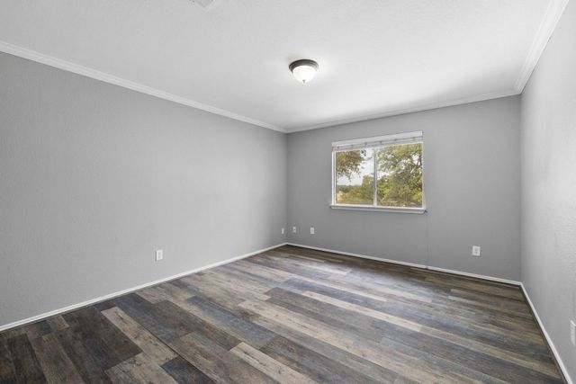 610 Haleys CV, Leander, TX 78641