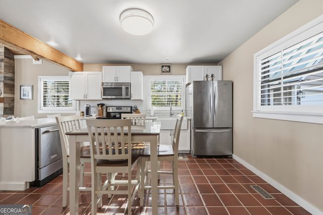 128 Forest Ridge Circle, Eatonton, GA 31024