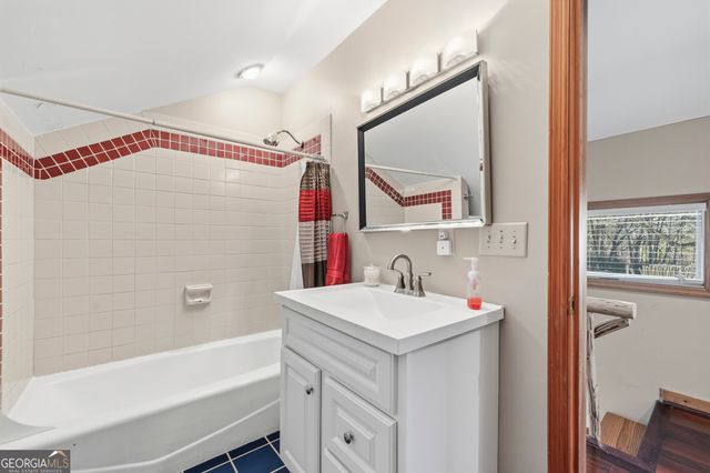 128 Forest Ridge Circle, Eatonton, GA 31024