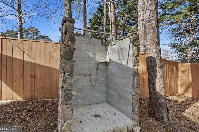 128 Forest Ridge Circle, Eatonton, GA 31024