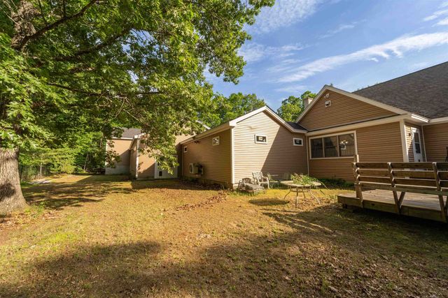 6 Phoenix Drive, Kingston, NH 03848