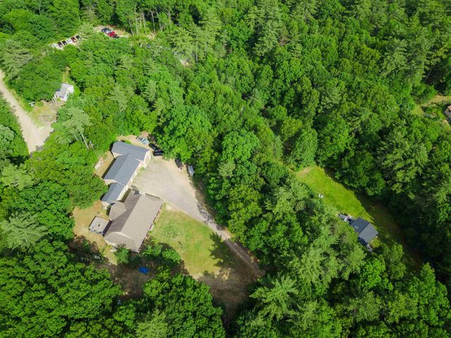6 Phoenix Drive, Kingston, NH 03848